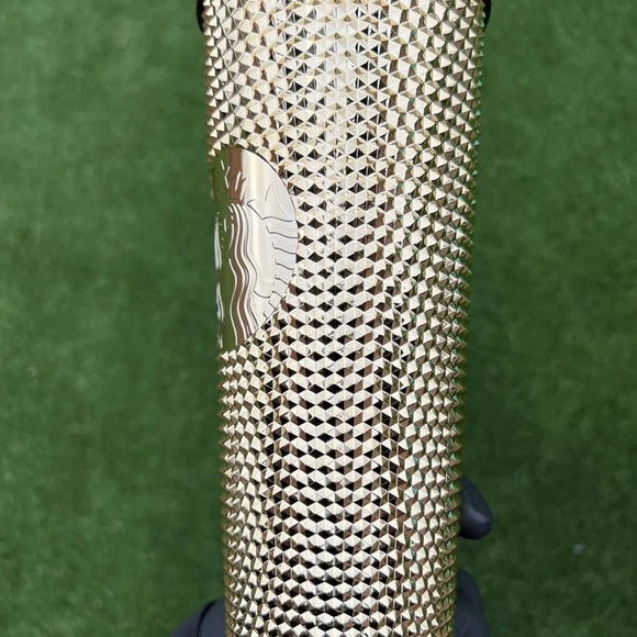 ✨NEW✨Starbucks 2022 Winter Holiday Gold Metallic‎ Chrome Bling Studded Tumbler - Picture 6 of 7